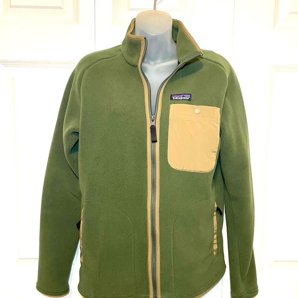 Patagonia Synchilla Karstens Jacket in Moss Green Tan Trim Small Men’s
